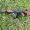 Деревянный ручной пулемет Калашникова РПК-74, игрушка-резинкострел, окрашен под настоящий